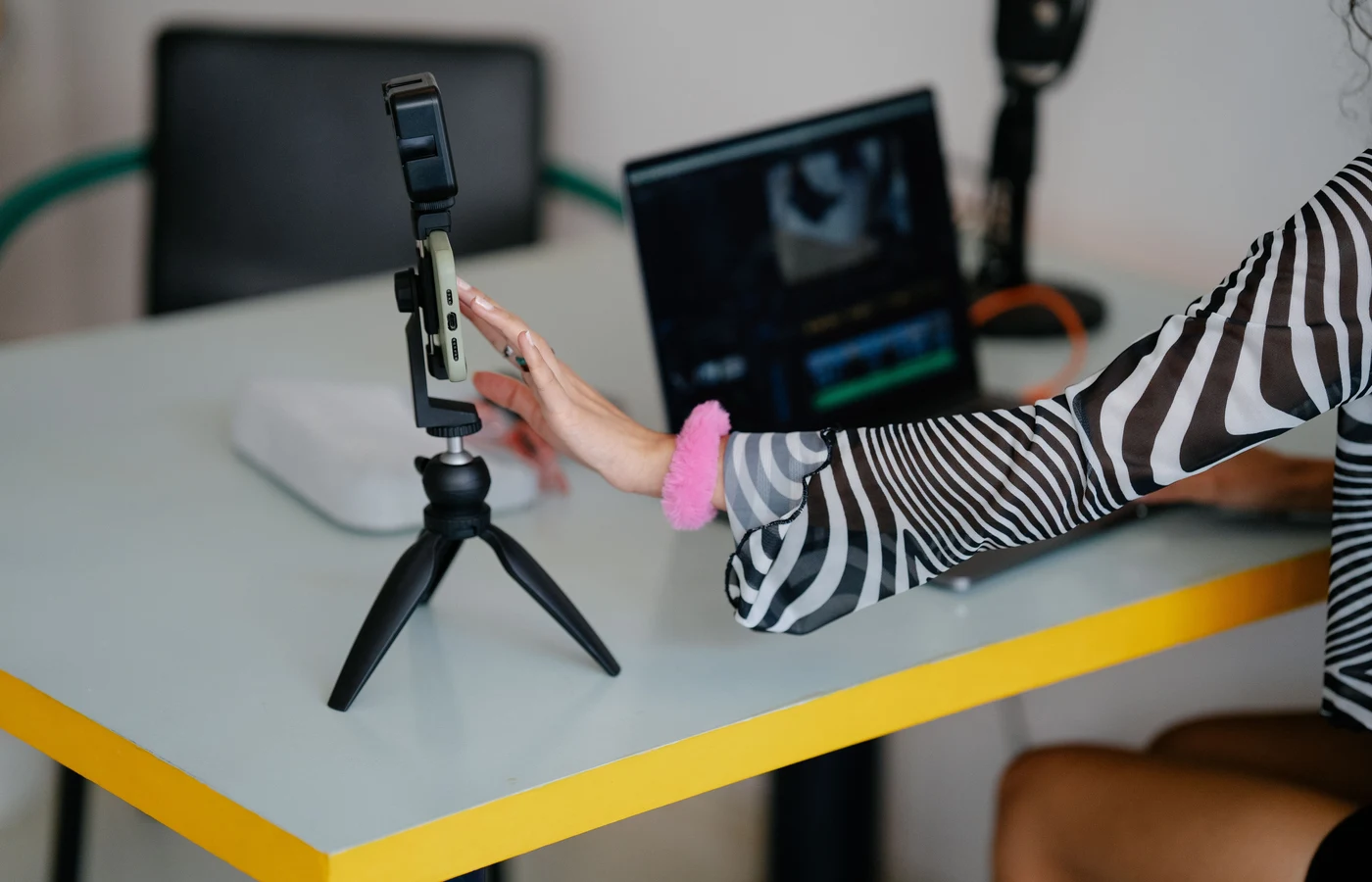Petite entreprise dans un environnement de travail réel et accessible