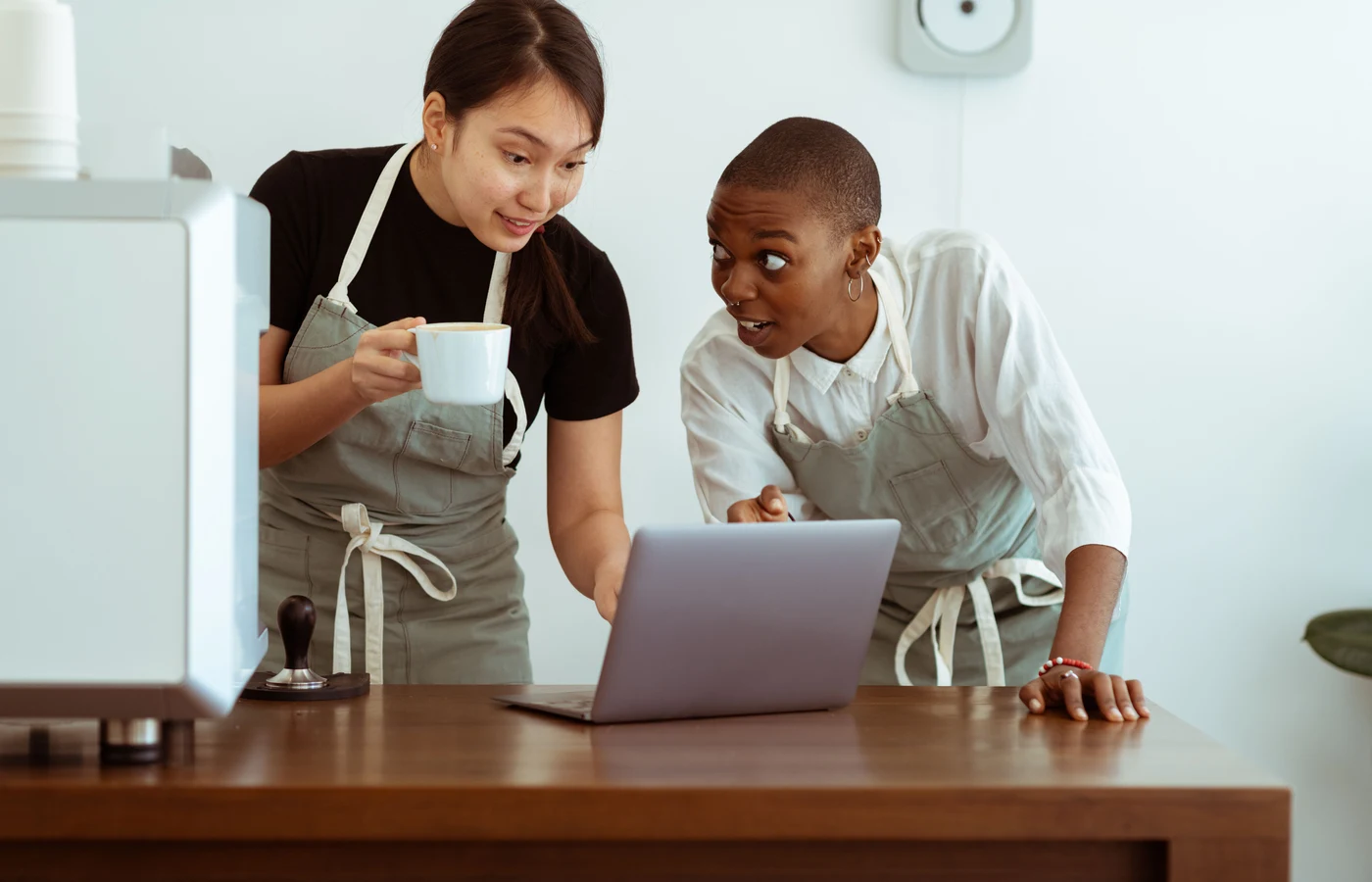 Petite entreprise dans un environnement de travail réel et accessible