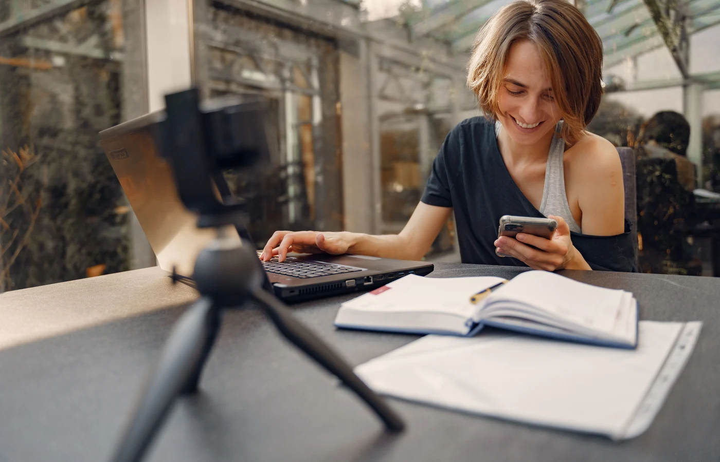 Petite entreprise dans un environnement de travail réel et accessible