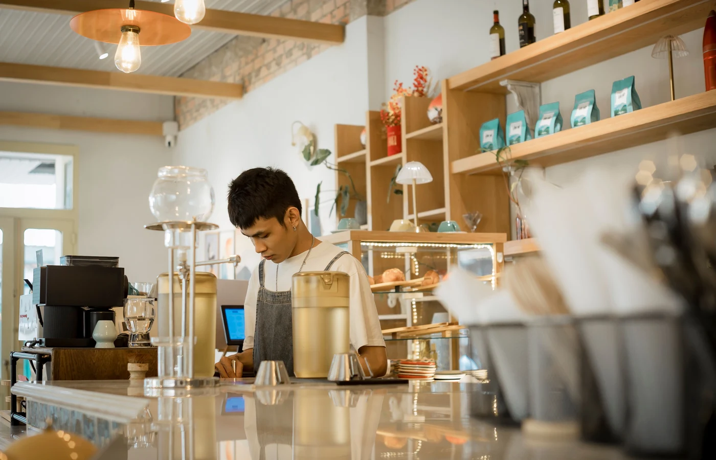 Petite entreprise dans un environnement de travail réel et accessible